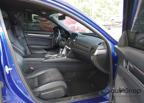 2018 Honda Accord Sport из США, поврежденный, VIN 1HGCV1F3XJA042971